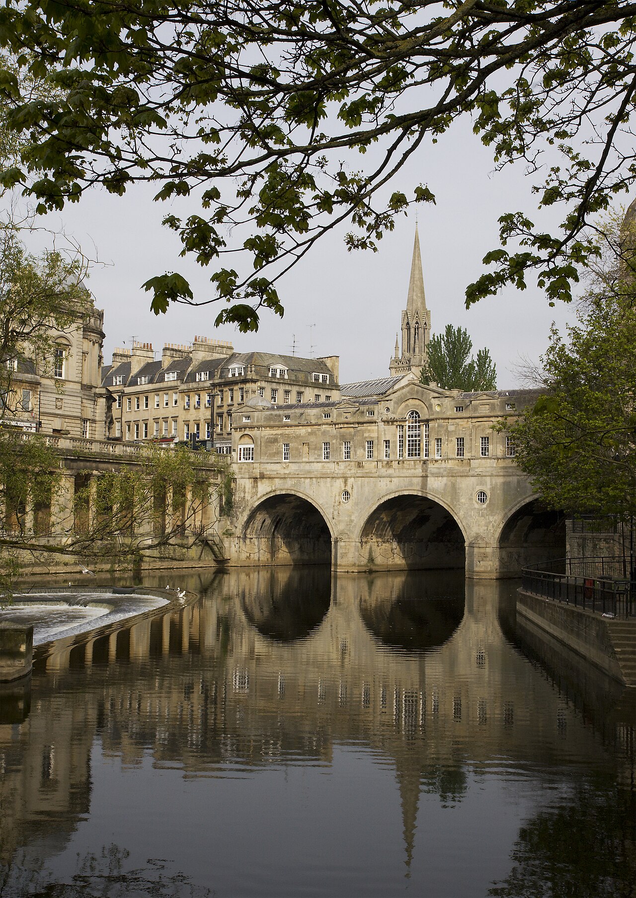 Bath — Pulteney Bridge, UK sightseeing